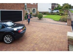 Marshalls Drivesett Savanna Textured Autumn Driveway Block Paving 160 x 160 x 50mm - Pack of 420