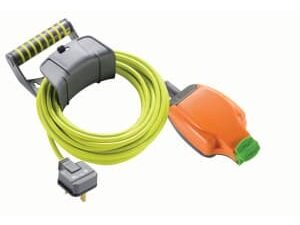 Masterplug 13A Pro-XT Weatherproof Trailing Socket High Visibility Cable - 10m