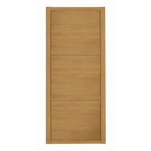 Spacepro 3 Panel Shaker Oak Frame Oak Door – 610mm