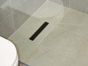 Wickes Linear Matt Black Trap Cover - 300mm