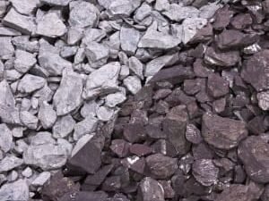 Suburban Stone 40mm Plum Slate Chippings - Major Bag