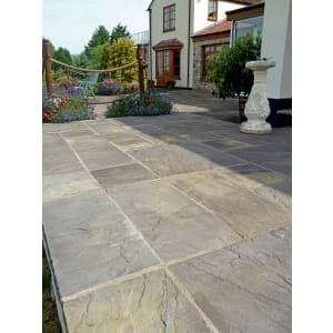 Marshalls Heritage Riven Old Yorkstone Paving Slab 450 x 600 x 38 mm – 5.94m2 pack