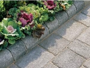 Marshalls Drivesett Textured Kerb - Traditional 120 x 240 x 80mm Pack of 192