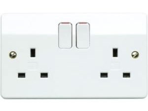 MK 13 Amp Double Pole Twin Switched Socket  - White - Pack of 5