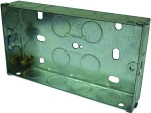 Wickes 2 Gang Flush Steel Knockout Box - 25mm Pack of 10