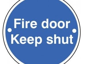 Wickes FD118 Fire Door Keep Shut Safety Sign - 70mm