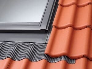 VELUX EDJ CK04 2000 Recessed Tile Roof Window Flashing - 980 x 550mm