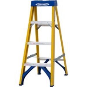 Werner 7160418 Fibreglass Swingback Stepladder Trade 4 Tread