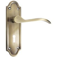 Kennington Antique Brass Lever Lock Door Handle – 1 Pair