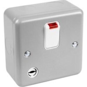 MK Metal Clad 20A Dp Switch with Neon & Flex Outlet