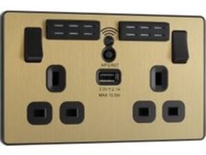 BG Evolve Brushed Brass 13A Wifi Extender Double Switched Power Socket & 1 x USB (2.1A)