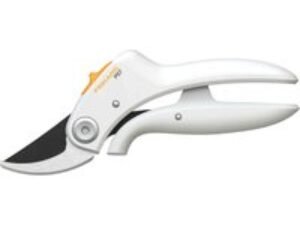 Fiskars P57 LIGHT Bypass Secateurs